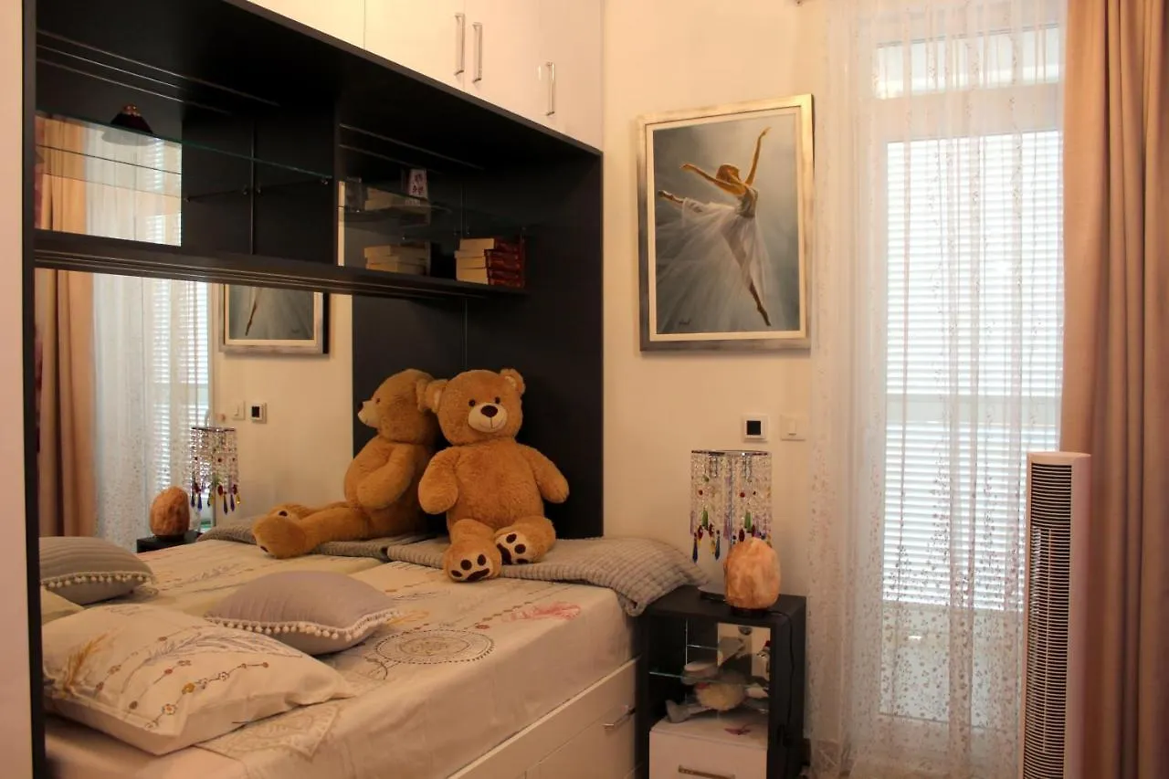 Tirkizni Val Apartment Zadar
