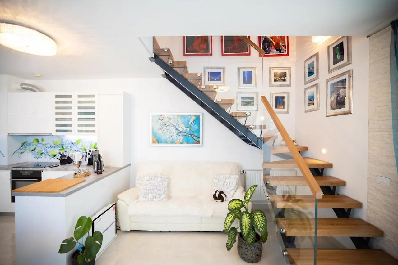 Tirkizni Val Apartment Zadar